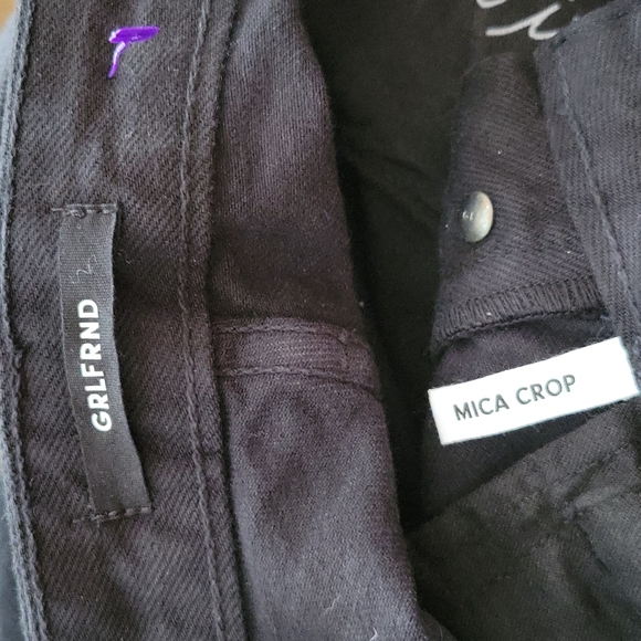 GRLFRND mica cropped in changing skies - Picture 10 of 16